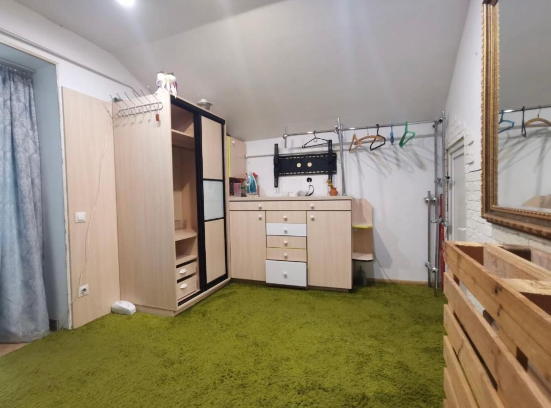 Квартира Для Вас! Вул. Голинського, 8! Apartment Lviv Luaran gambar